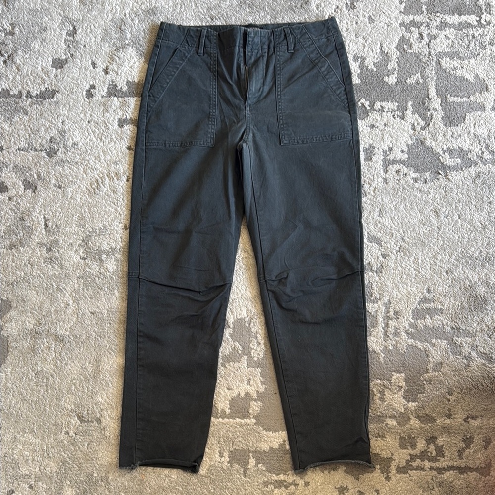 Banana Republic Gray Cargo Pants Relaxed Fit